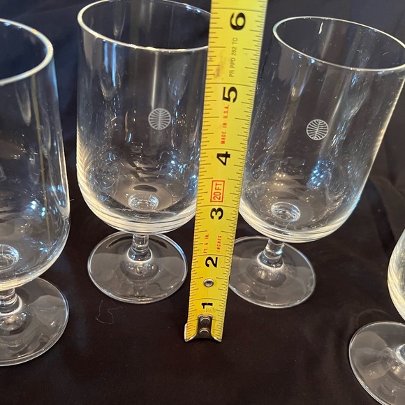 Vintage Pan Am Airlines Wine Glass Set - Picture 4 of 4